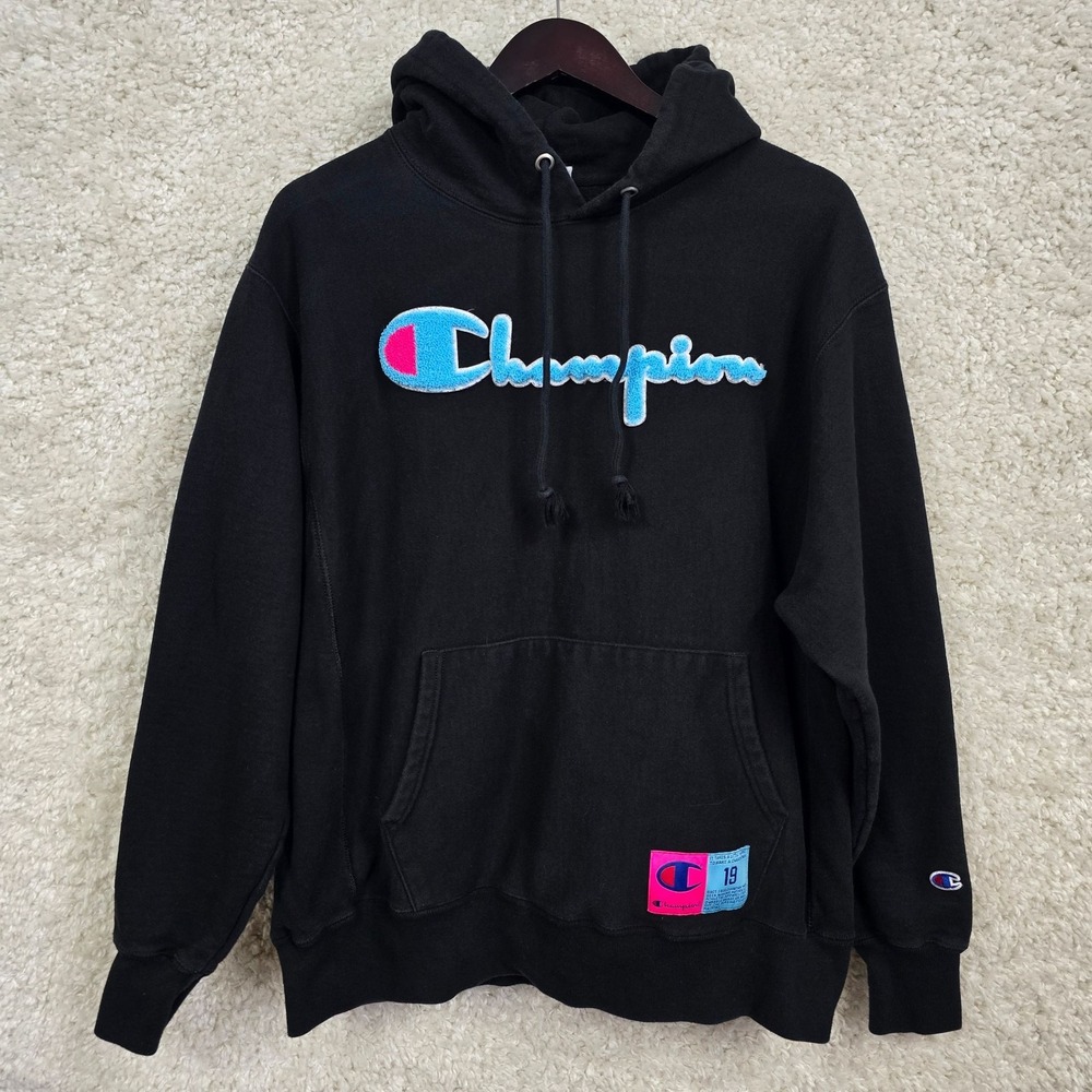 Champion Hoodie Mens L Black Reverse Weave Chenille Script Patch 19 Pullover - Picture 1 of 12